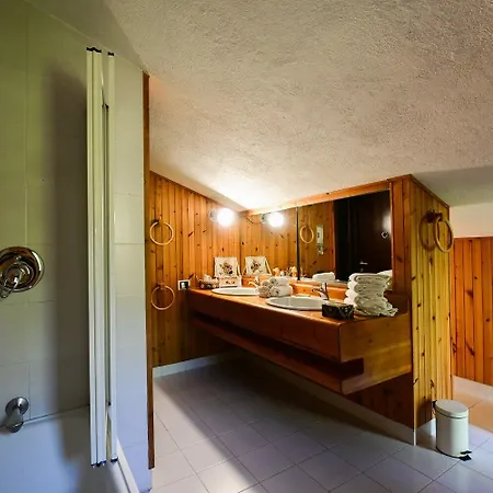 Villa Marchetti Straini * Pievebovigliana