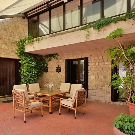Вилла Villa Marchetti Straini